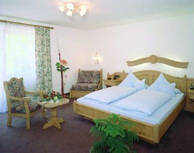 Hotel Bayerischer Hof Rehlings Weißensberg Zimmer foto