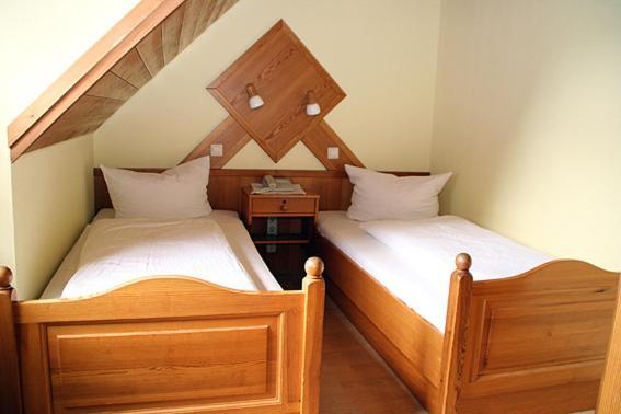 Hotel Bayerischer Hof Rehlings Weißensberg Zimmer foto